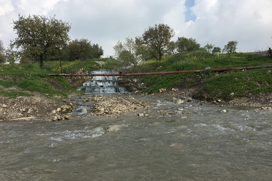 מפלי נחל רז נשפכים לנחל תנינים - רמות מנשה