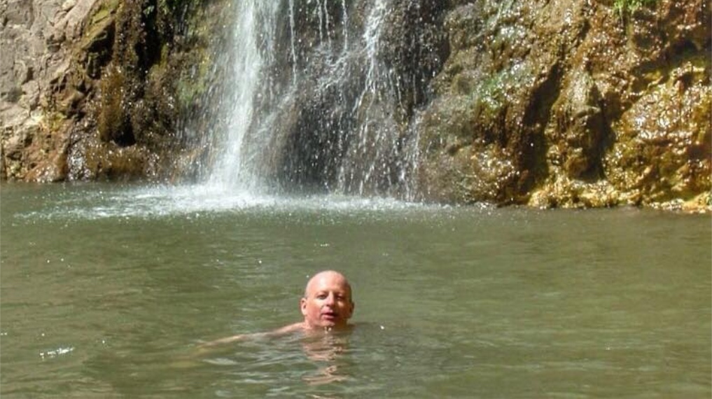 בריכת המפל הלבן בנחל אל על