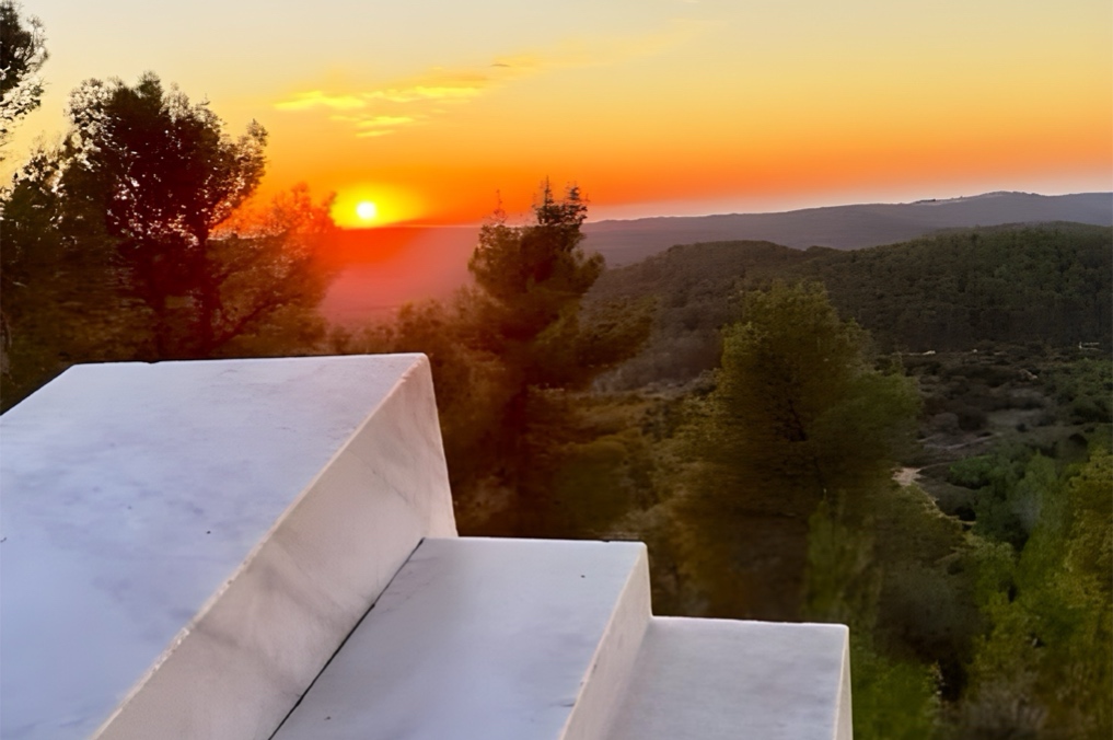 הכי יפה ומונגש בירושלים – 4 מסלולי זריחה ושקיעה נגישים בעיר ובסביבתה. תצפית שקיעה במצפה הפסנתר בהרי יהודה